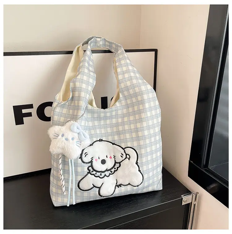 Cute cartoon universal shoulder bag to go out, one-shoulder bag — chobi 31
