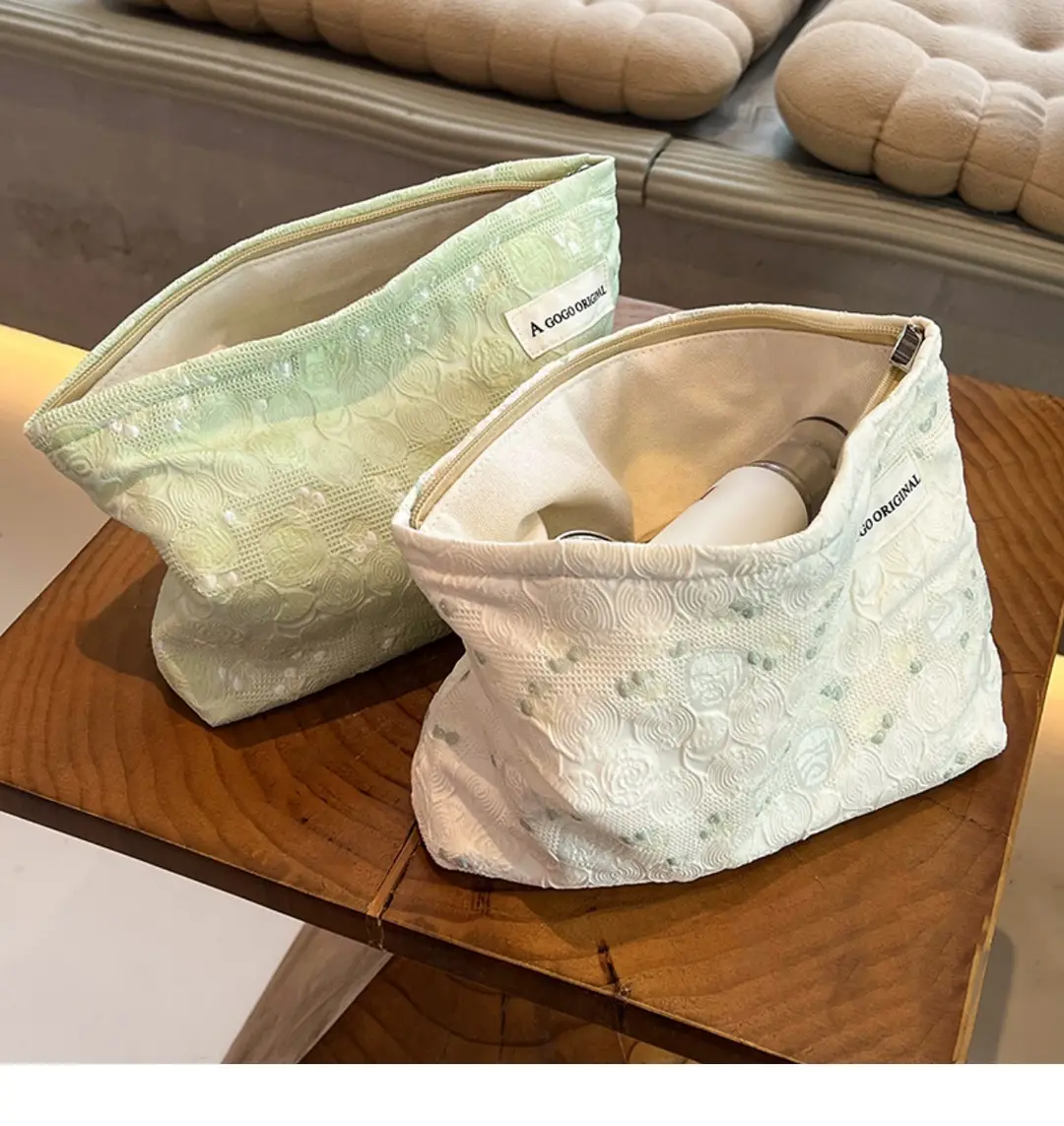 Japanese capacious handheld cosmetic bag, fresh organizer bag, small clutch bag, in Japanese style — chobi 6
