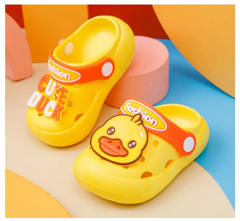 Children's non-slip cartoon summer Crocs-style slippers, mule for boys, sandals — chobi 11
