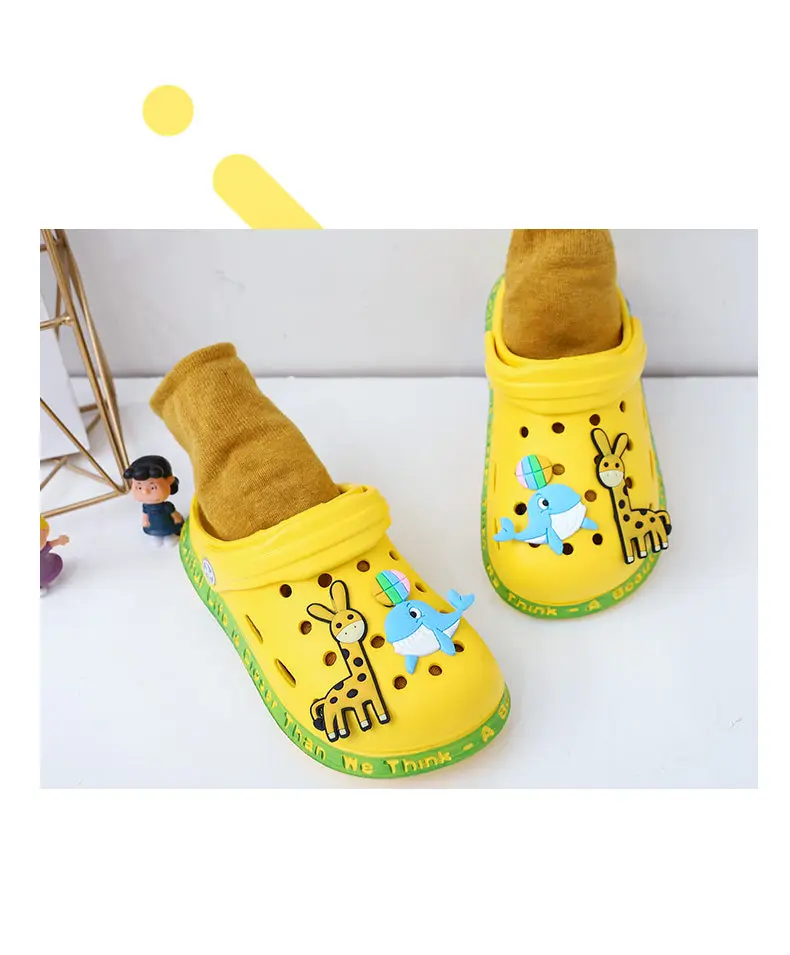 (Wholesale), children's indoor cute non-slip Crocs-style slippers for bathroom for boys, soft sole — chobi 11
