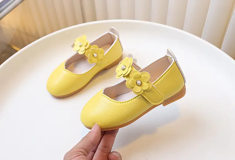 Children's white shoes made of black leather for students — chobi 7