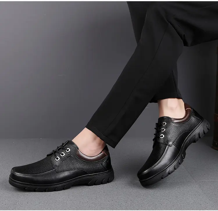 Leather demi-season shoes, men's casual casual footwear, for middle age, Korean style, soft sole — chobi 4