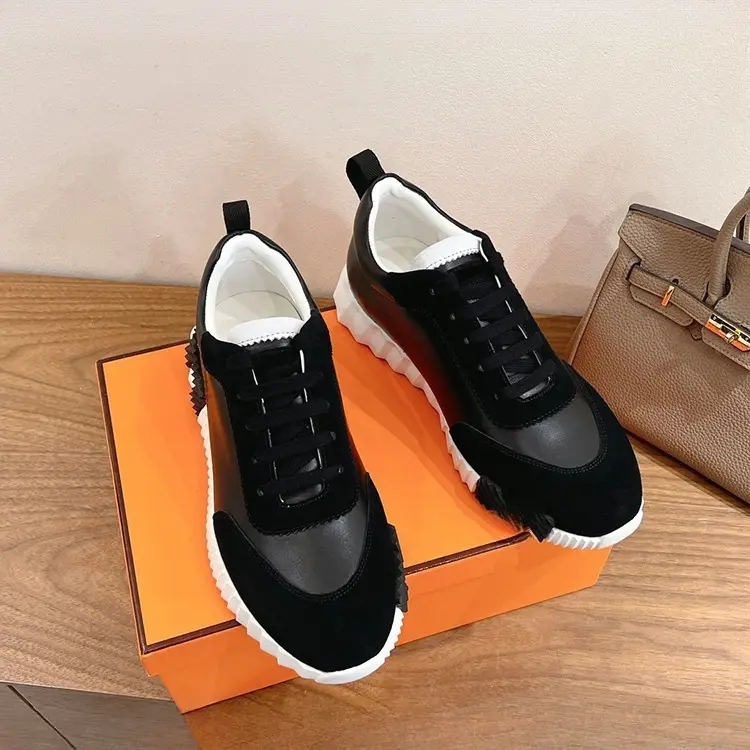 Classic two-tone universal fashionable running sneakers for leisure for men and women flat, genuine leather, for beloved — chobi 19