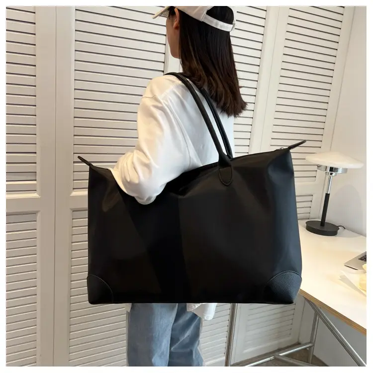 (Cross-border trading), (Wholesale), capacious travel bag for gym for training, suitcase, equipment bag — chobi 17
