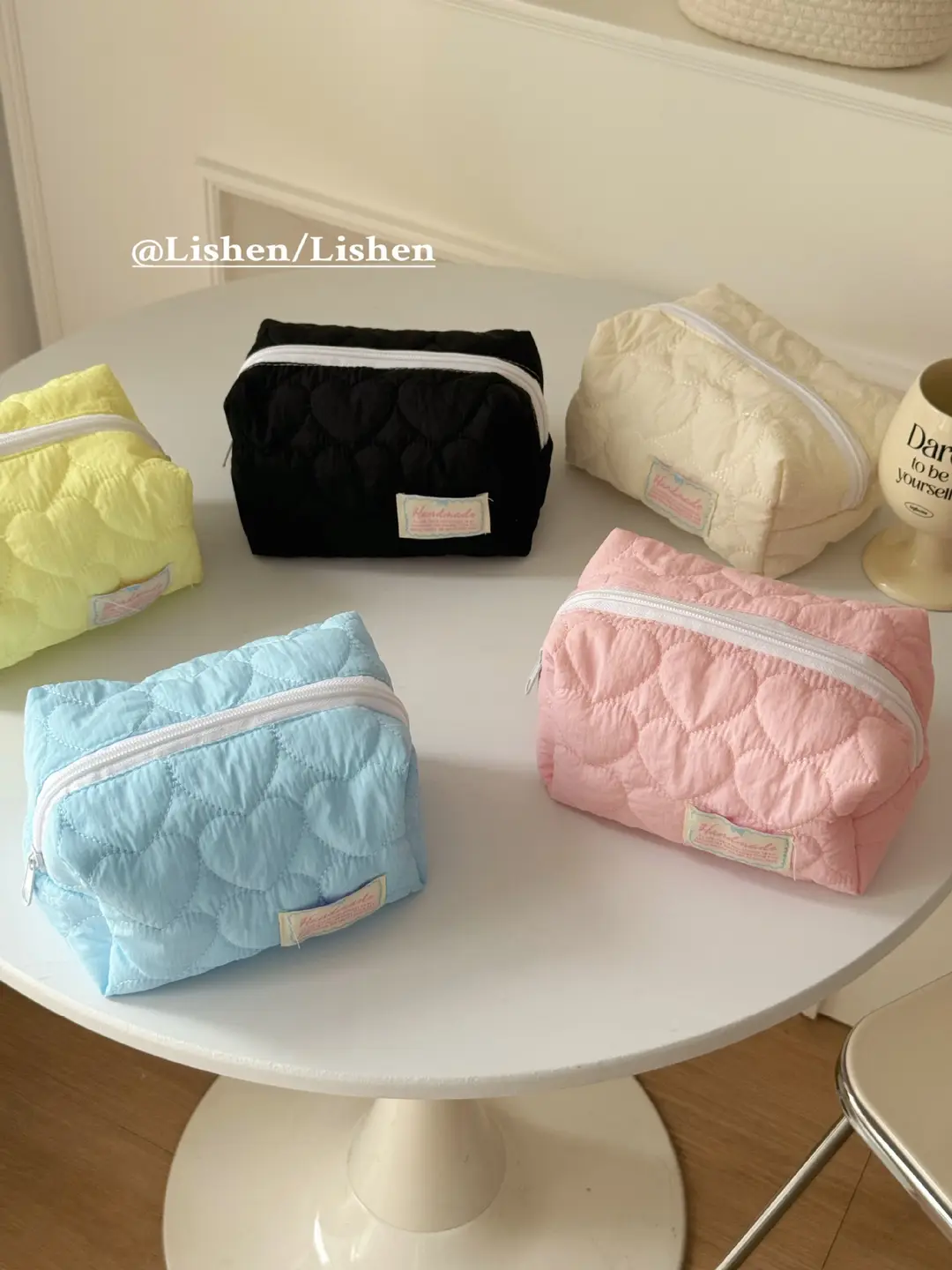 Capacious cosmetic bag, handheld organizer bag, small clutch bag, South Korea — chobi 6