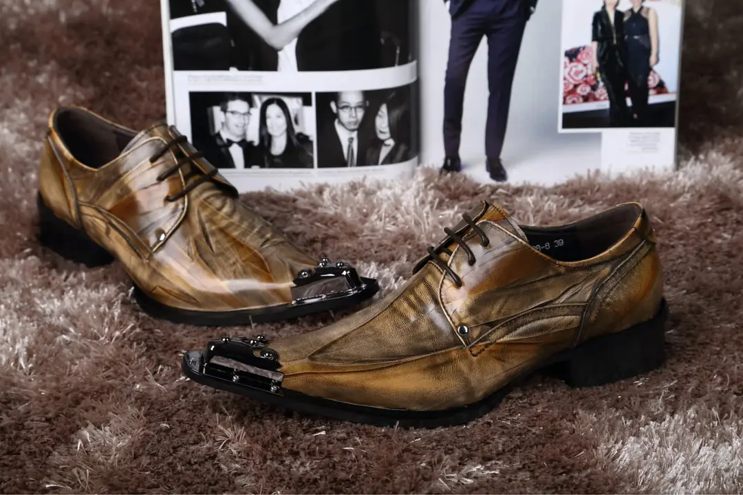 European style men's carved pointed-toe shoes, iron-toe trendy men's shoes, genuine leather British business casual fashion hairstylist men's leather  — chobi 5