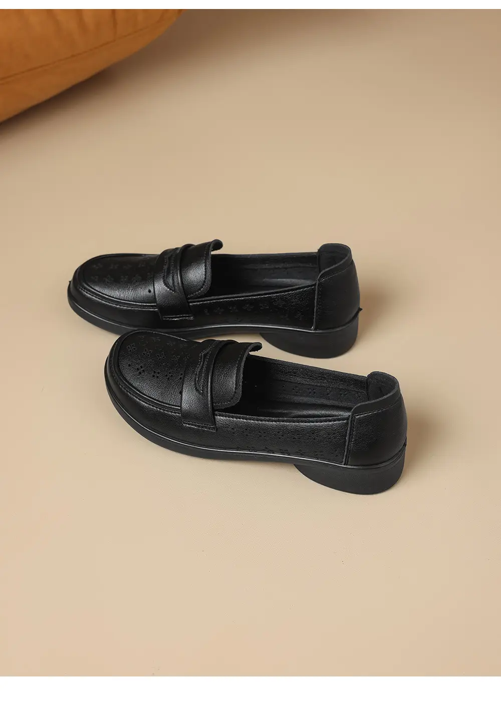 Loafers made of soft leather, comfortable “mom shoes” flat, casual footwear, Collection Year 2026, soft sole, easy to put on — chobi 28