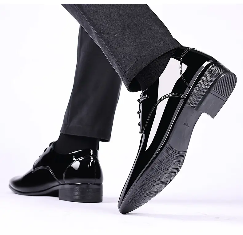 Men's demi-season shoes made of patent leather, slip-ons pointed-toe, low classic suit jacket, plus size — chobi 13