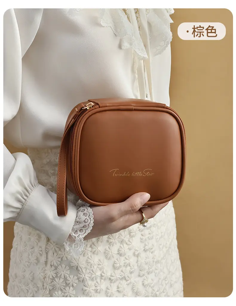 Polyurethane handheld cream lipstick, portable cosmetic bag, wipes, storage system, small small bag, organizer bag — chobi 9