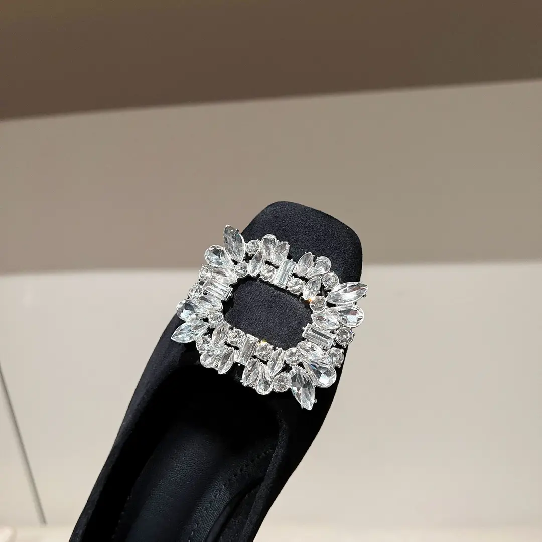 Elegant fashionable shoes with rhinestones low-cut stiletto heels flat, french style, 2024 years, city style — chobi 6