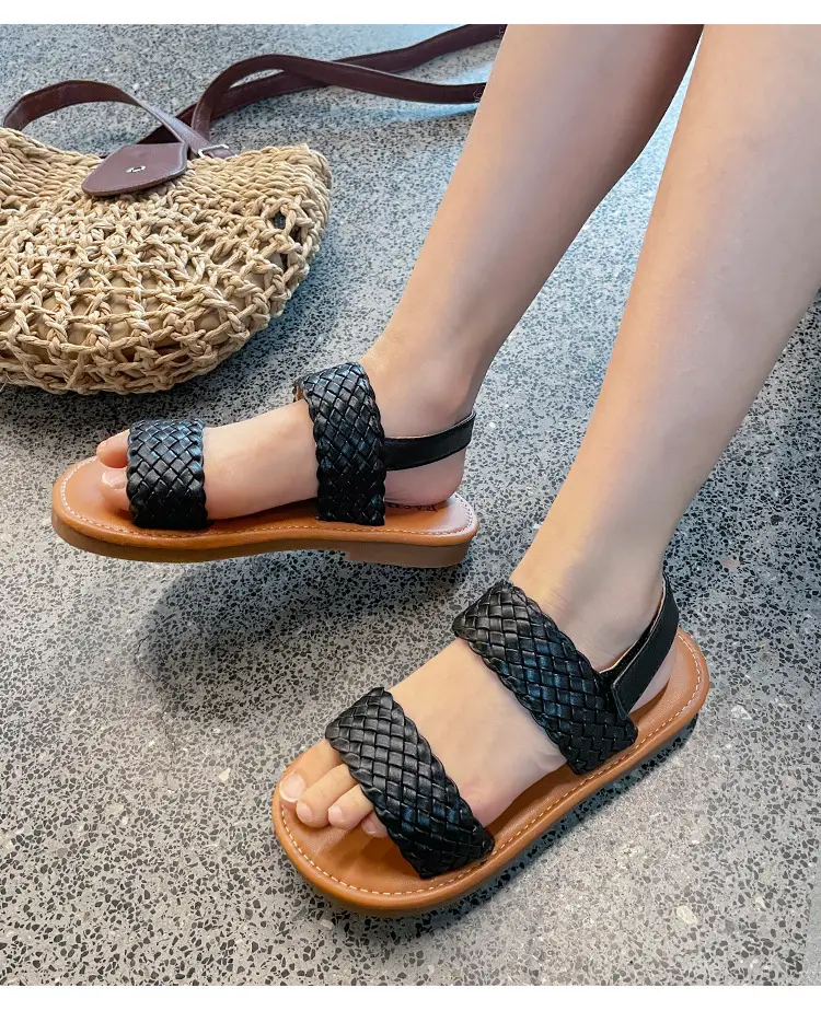 Summer children's beach woven fashionable sandals open toe, spring 2026 collection, Korean style, soft sole, princess style — chobi 9