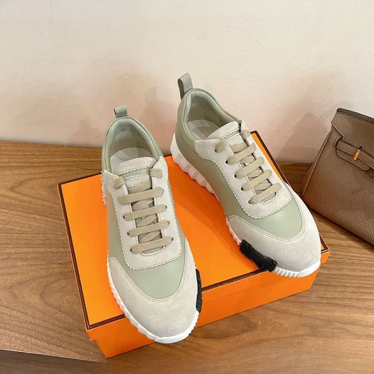 Classic two-tone universal fashionable running sneakers for leisure for men and women flat, genuine leather, for beloved — chobi 9
