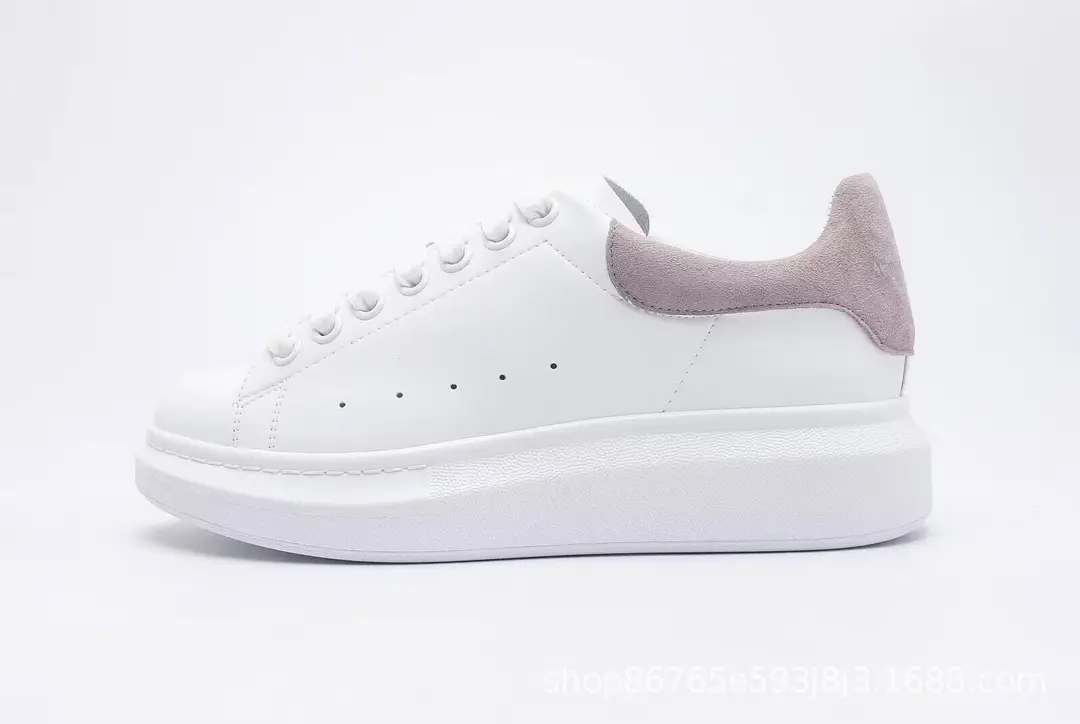 Fashionable white sneakers platform with chunky sole for leisure for men and women, height increasing — chobi 30