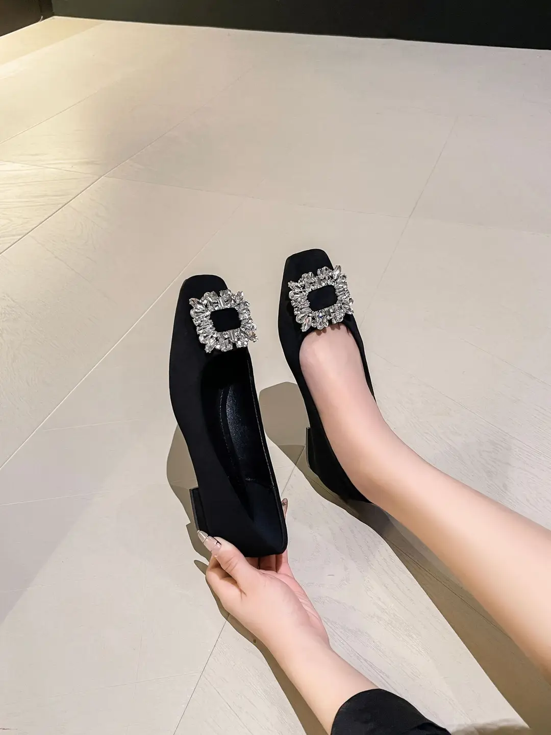 Elegant fashionable shoes with rhinestones low-cut stiletto heels flat, french style, 2024 years, city style — chobi 12