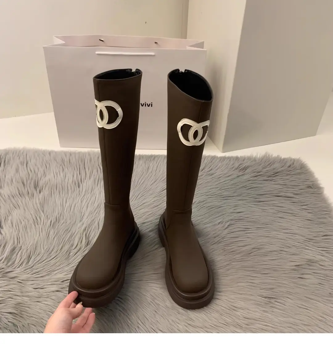 Autumn high boots platform, trend of season, Chanel style, for teenagers — chobi 4