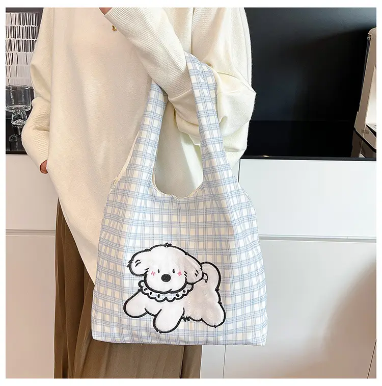 Cute cartoon universal shoulder bag to go out, one-shoulder bag — chobi 18