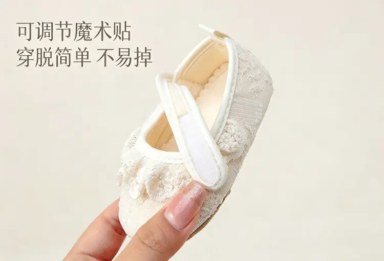 Manufacturer spot wholesale new spring baby Korean lace princess shoes Girls' anti-slip soft sole toddler shoes — chobi 3