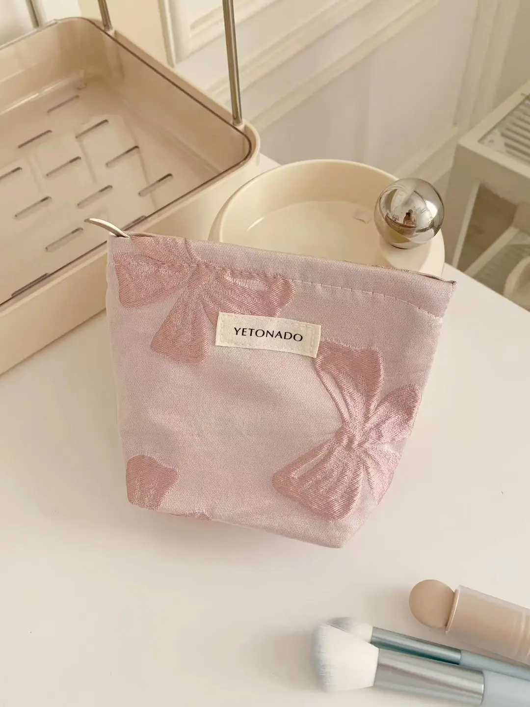 Retro cosmetic bag with bow, lipstick for skin care, handheld capacious storage bag — chobi 6