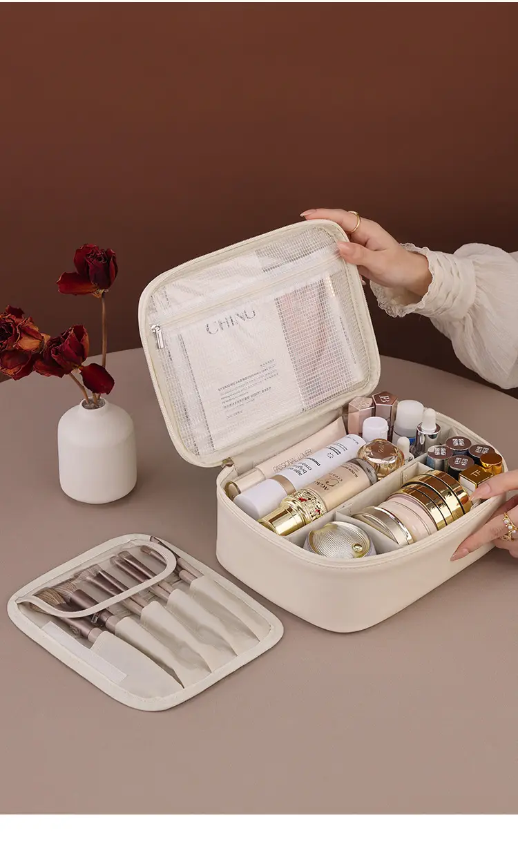 (Cross-border trading), capacious handheld cosmetic bag for traveling, high-quality style — chobi 11