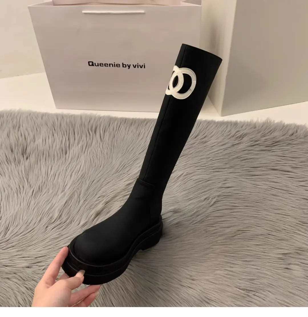 Autumn high boots platform, trend of season, Chanel style, for teenagers — chobi 10