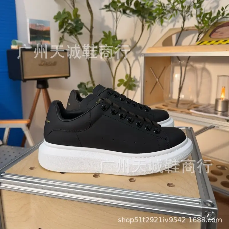 (Cross-border trading), universal casual white sneakers platform with hidden heel for men and women, extra thick chunky platform — chobi 6
