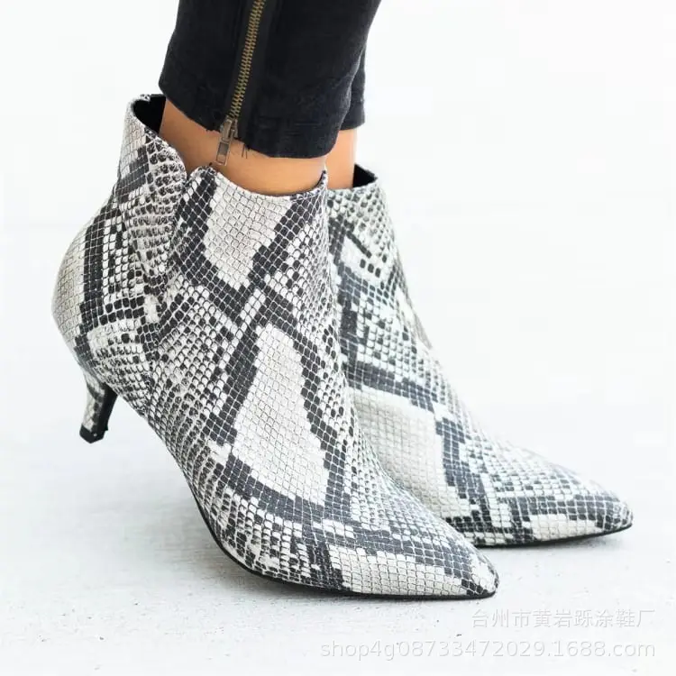 (Wholesale), demi-season fashionable low boots, ankle boots stiletto heels pointed-toe, (Physicals) — chobi 1