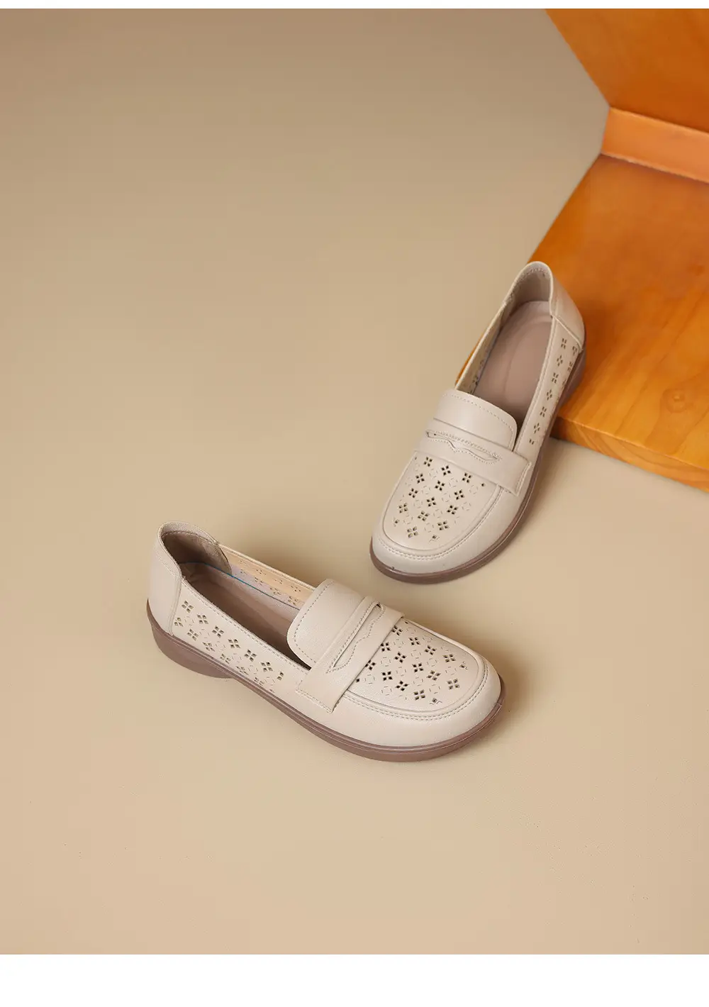 Loafers made of soft leather, comfortable “mom shoes” flat, casual footwear, Collection Year 2026, soft sole, easy to put on — chobi 13
