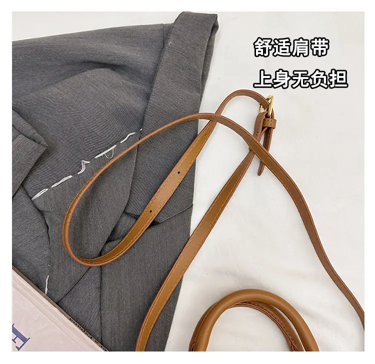 (Cross-border trading), (Wholesale), capacious one-shoulder bag — chobi 5