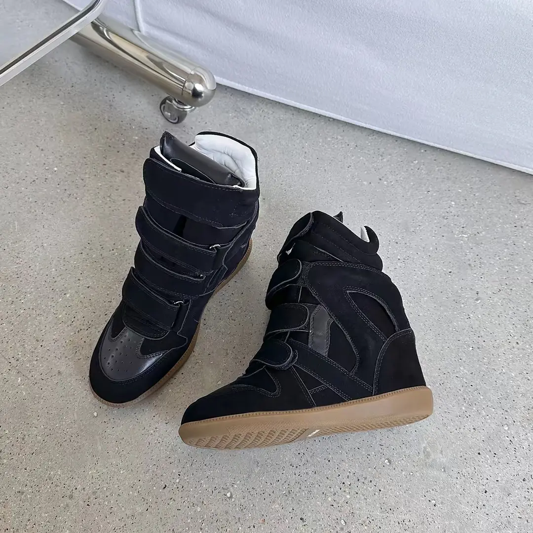 [Ready stock] ISA's new 2025 hidden inner heightening high-top women's shoes velvet lining warm flat bottom Velcro — chobi 1