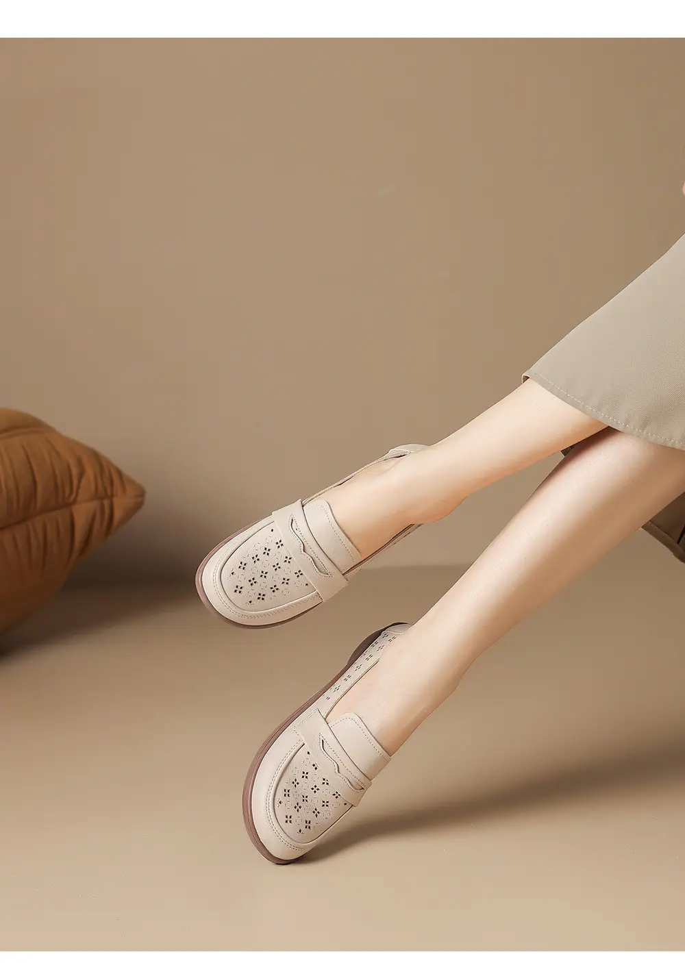 Loafers made of soft leather, comfortable “mom shoes” flat, casual footwear, Collection Year 2026, soft sole, easy to put on — chobi 14