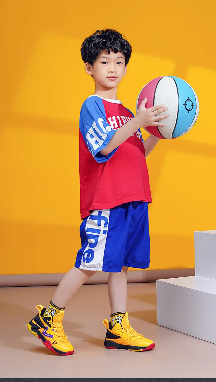 Basketball uniform for boys, autumn children's breathable non-slip sneakers for training — chobi 23