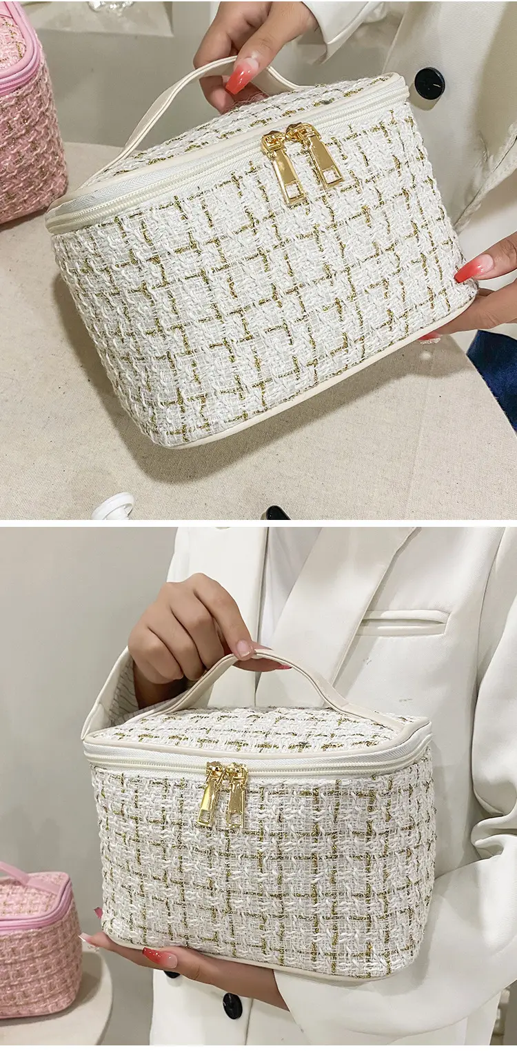 (Wholesale), handheld cosmetic bag, capacious purse, organizer bag for traveling, internet celebrity, Chanel style — chobi 13