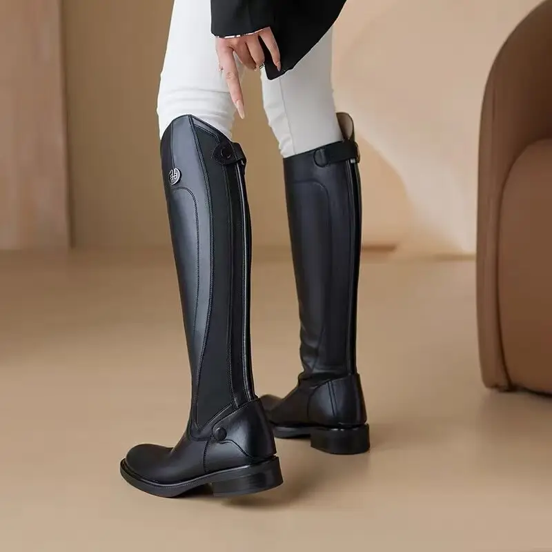 Black high boots made of soft leather, 2026 years, round toe, low heel — chobi 3