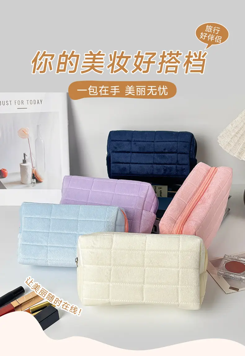 Pillow, capacious cosmetic bag, organizer bag for traveling, handheld small bag to go out — chobi 2