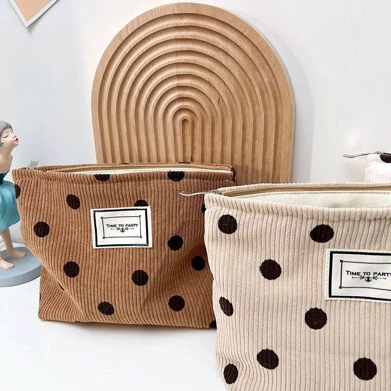 (Wholesale), retro cosmetic bag, storage system, handheld container for traveling — chobi 15