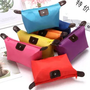 Cosmetic bag, storage system, wallet, hand loop bag, small clutch bag with zipper, cosmetic lipstick, South Korea — chobi 2