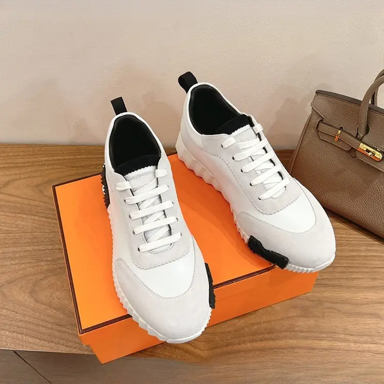 Classic two-tone universal fashionable running sneakers for leisure for men and women flat, genuine leather, for beloved — chobi 15