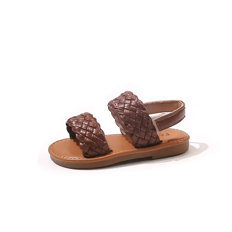 Summer children's beach woven fashionable sandals open toe, spring 2026 collection, Korean style, soft sole, princess style — chobi 24
