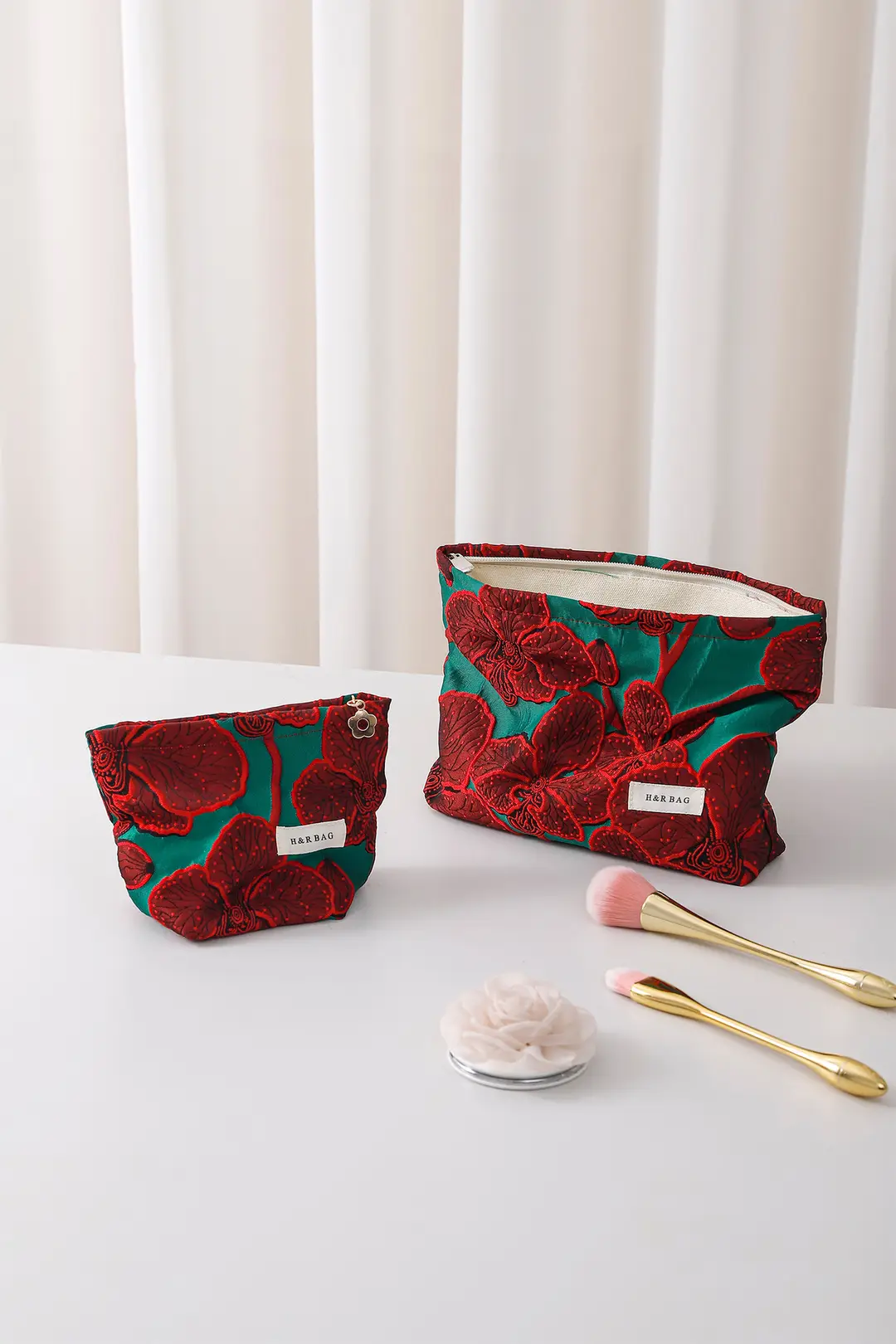 Retro capacious cosmetic bag, small clutch bag, storage bag, wallet, high-quality style — chobi 4