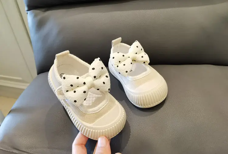 Children's cloth espadrilles with bow for early age, suitable for spring and autumn, soft sole, princess style — chobi 11
