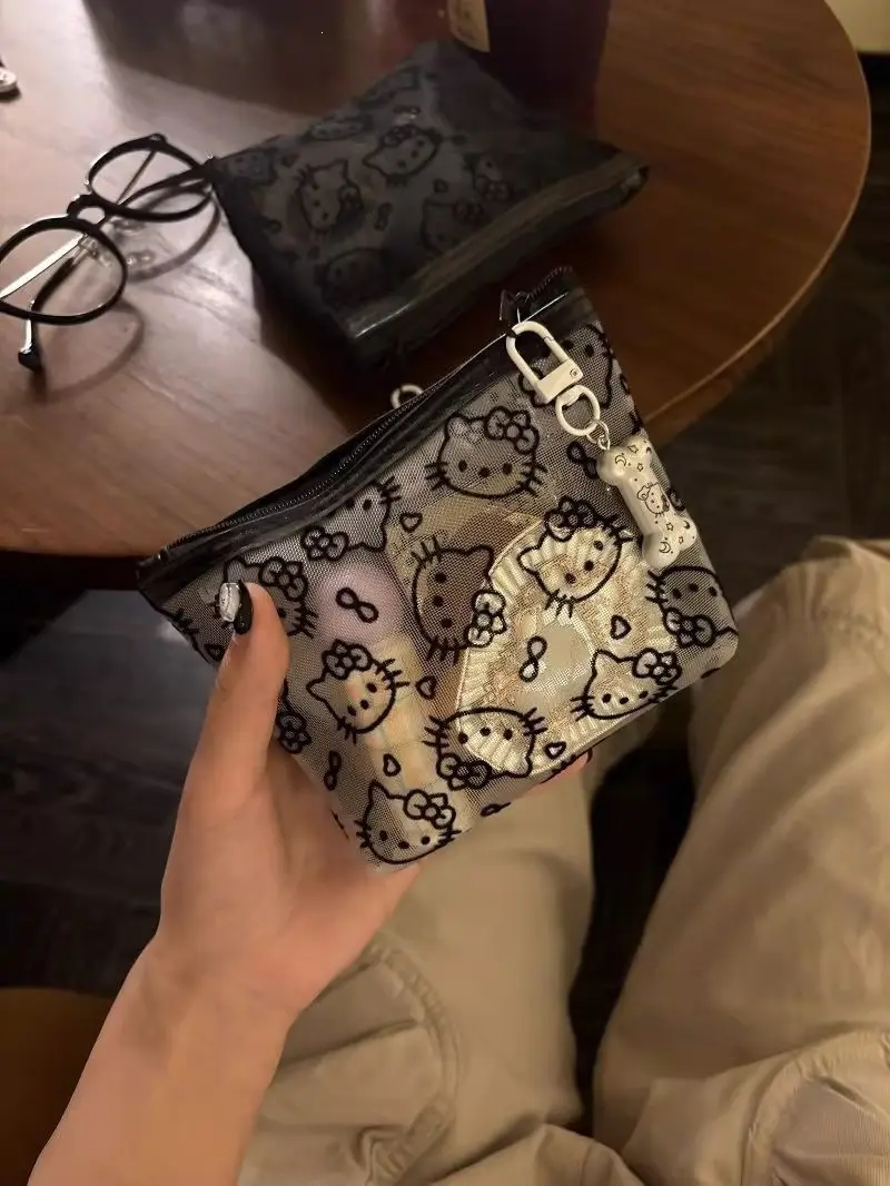 Small handheld cosmetic bag for traveling, organizer bag to go out, wallet — chobi 5