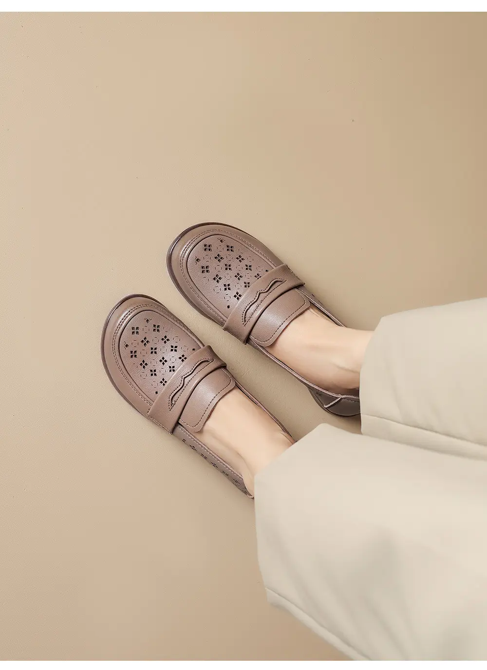 Loafers made of soft leather, comfortable “mom shoes” flat, casual footwear, Collection Year 2026, soft sole, easy to put on — chobi 23