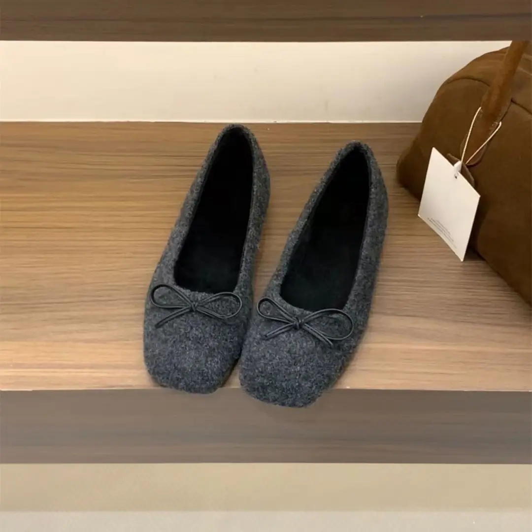 Suede women's Mary Jane shoes square toe with bow, non-slip sole, suitable with a skirt — chobi 4
