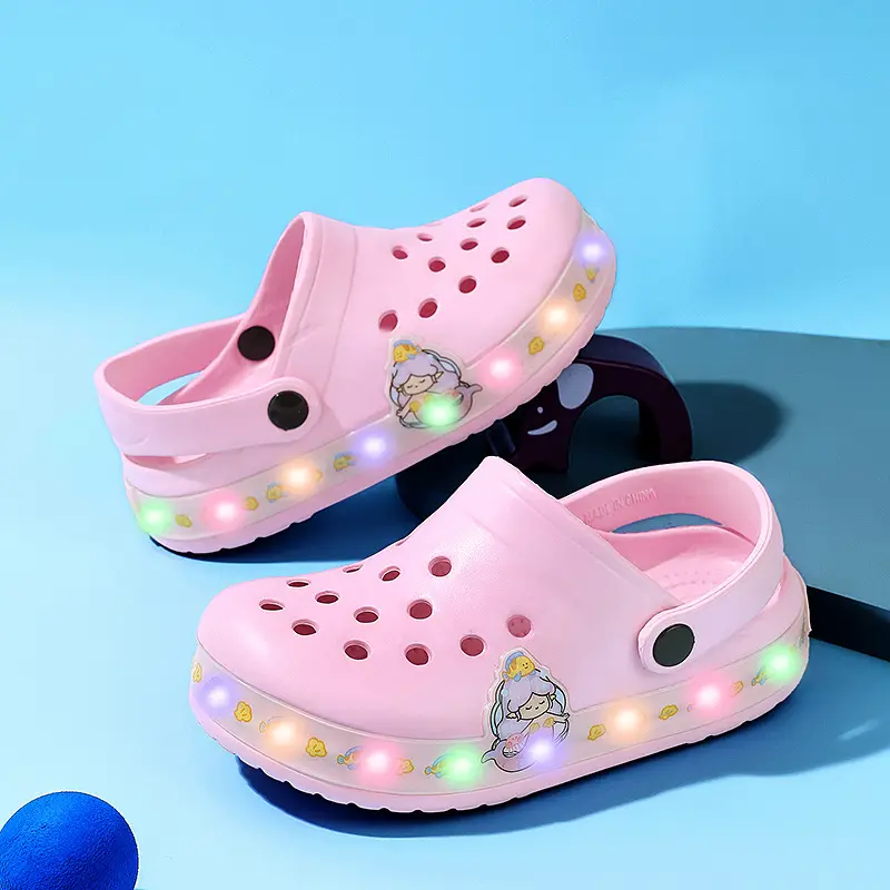 (Cross-border trading), (Wholesale), children's summer Crocs-style slippers, sandals, beach footwear — chobi 17
