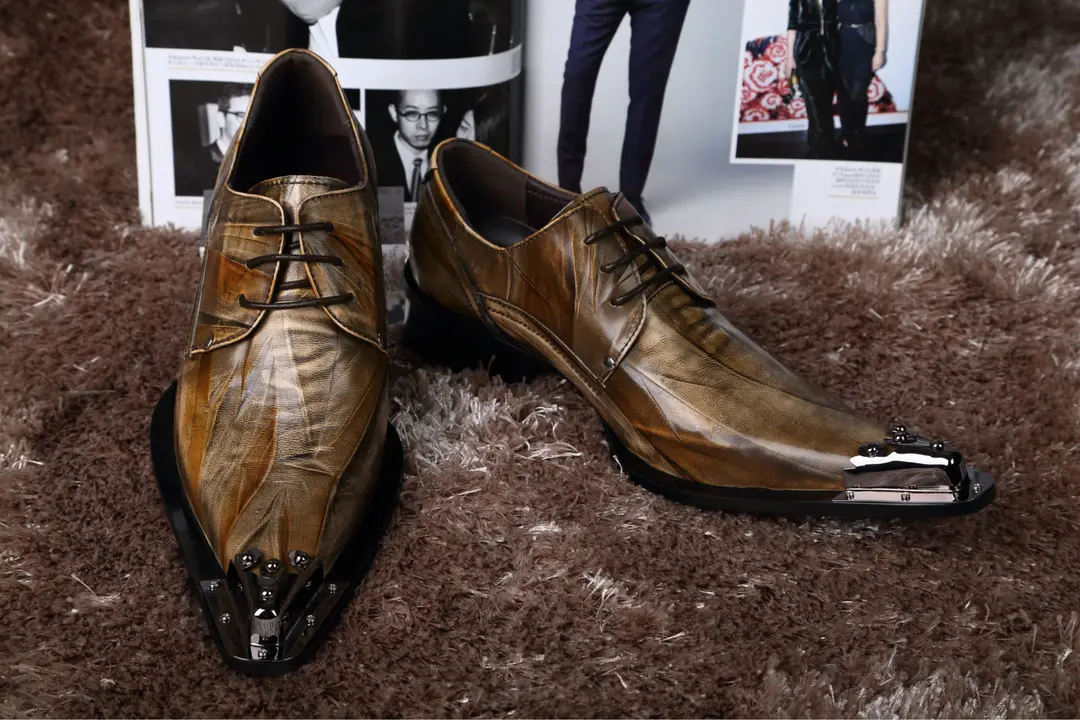 European style men's carved pointed-toe shoes, iron-toe trendy men's shoes, genuine leather British business casual fashion hairstylist men's leather  — chobi 3