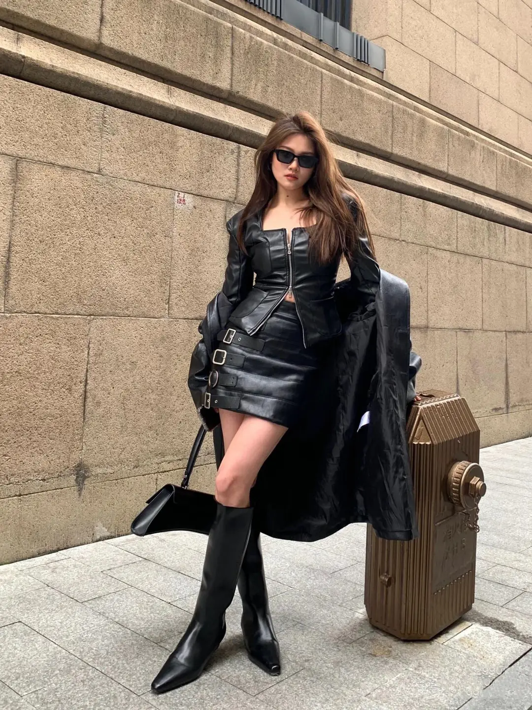 Retro demi-season high boots pointed-toe, (Physicals), genuine leather, visually slimming — chobi 7