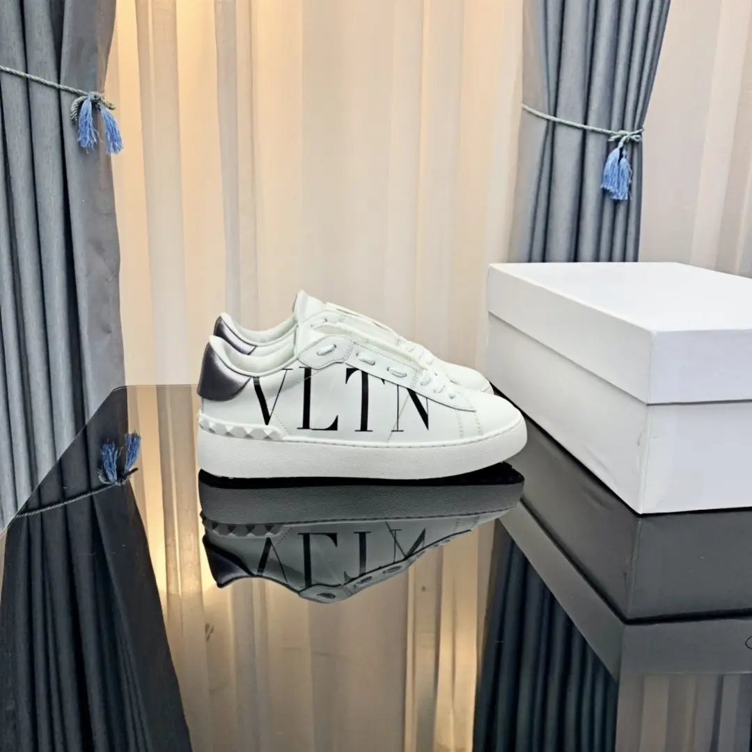 Fashionable universal sports white white sneakers for men and women platform, height increasing — chobi 18