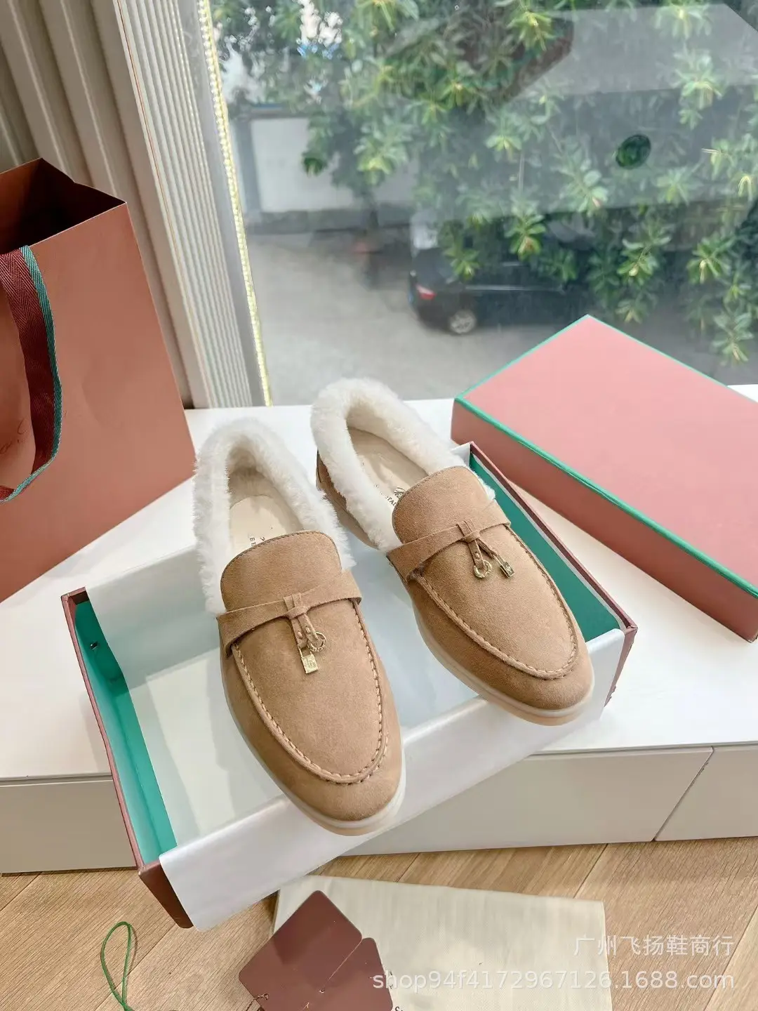 (Cross-border trading), winter keep warm insulated sneakers for leisure, loafers, easy to put on, European style — chobi 18