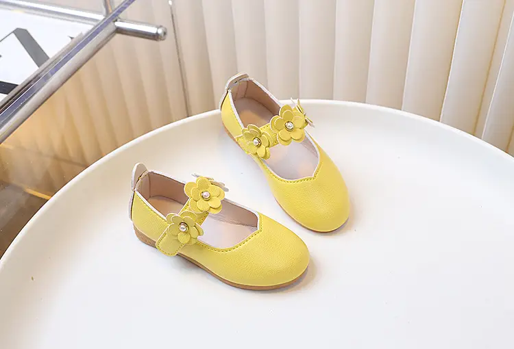 Children's white shoes made of black leather for students — chobi 8