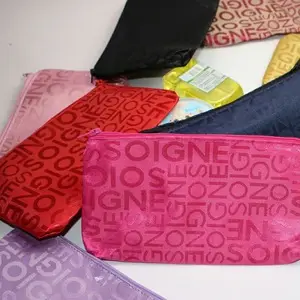 Cosmetic bag, storage system, wallet, hand loop bag, small clutch bag with zipper, cosmetic lipstick, South Korea — chobi 3